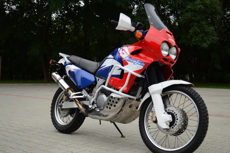 i-honda-xrv-750-africa-twin-rd07a.jpg