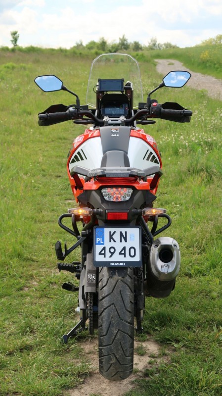 Suzuki V-Strom 1050 XT (6).JPG
