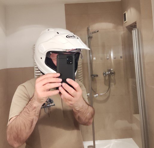 kask1.jpg