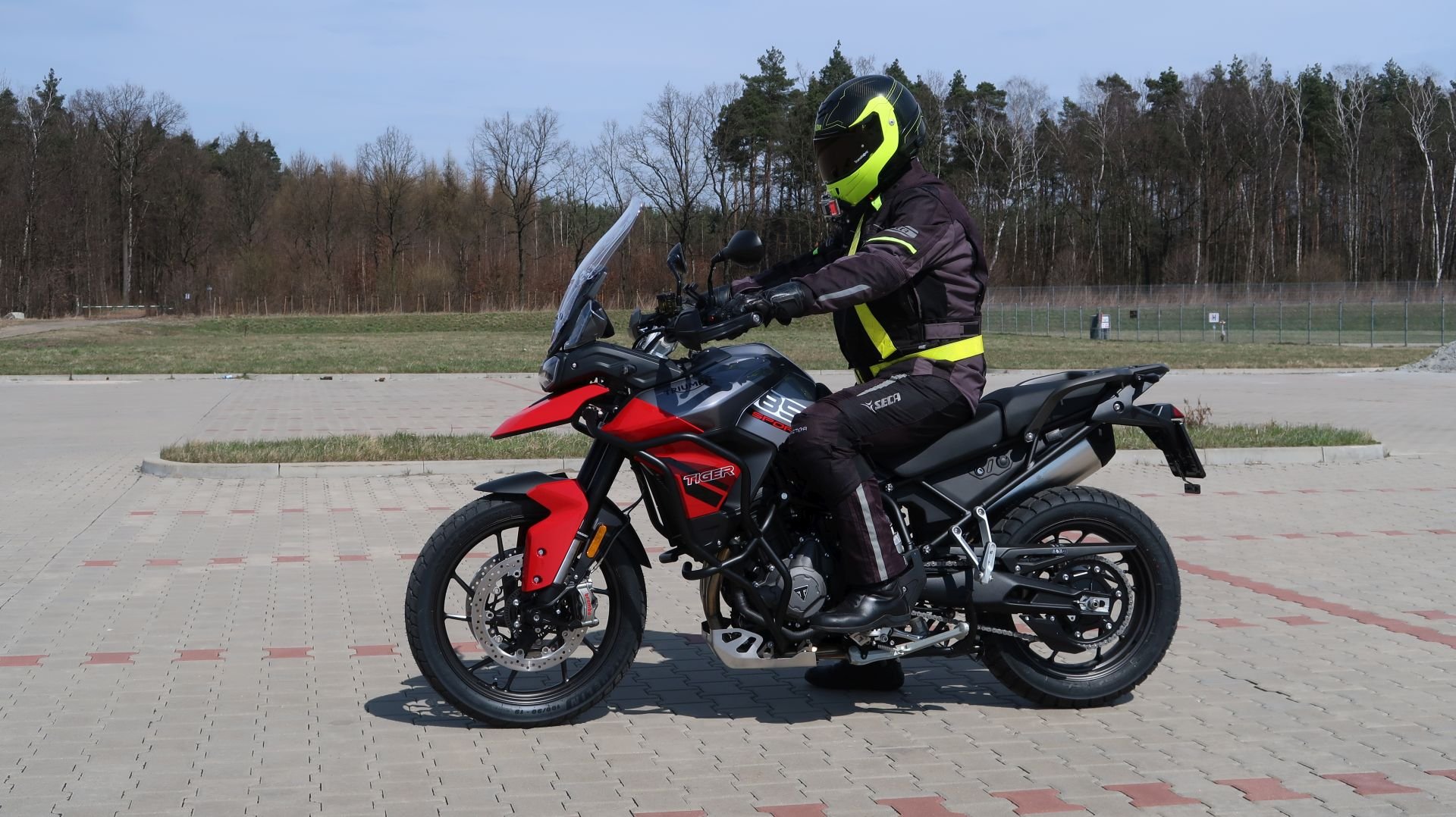 Triumph Tiger 850 Sport (009).JPG