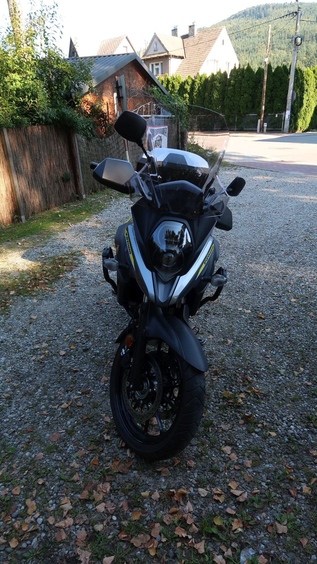 Suzuki V-Strom 650 2018 (2).JPG