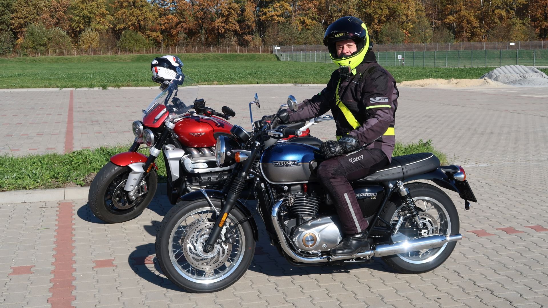 Triumph Bonneville T120 (1).JPG