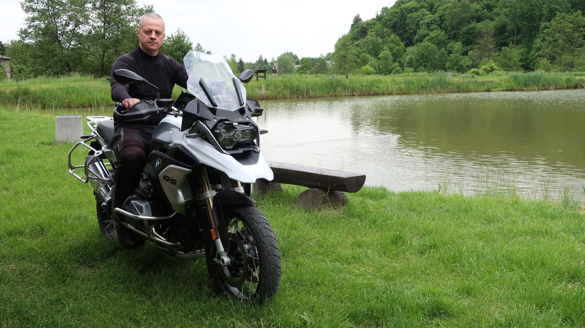 Iżu na BMW R1250 GS  ;).JPG