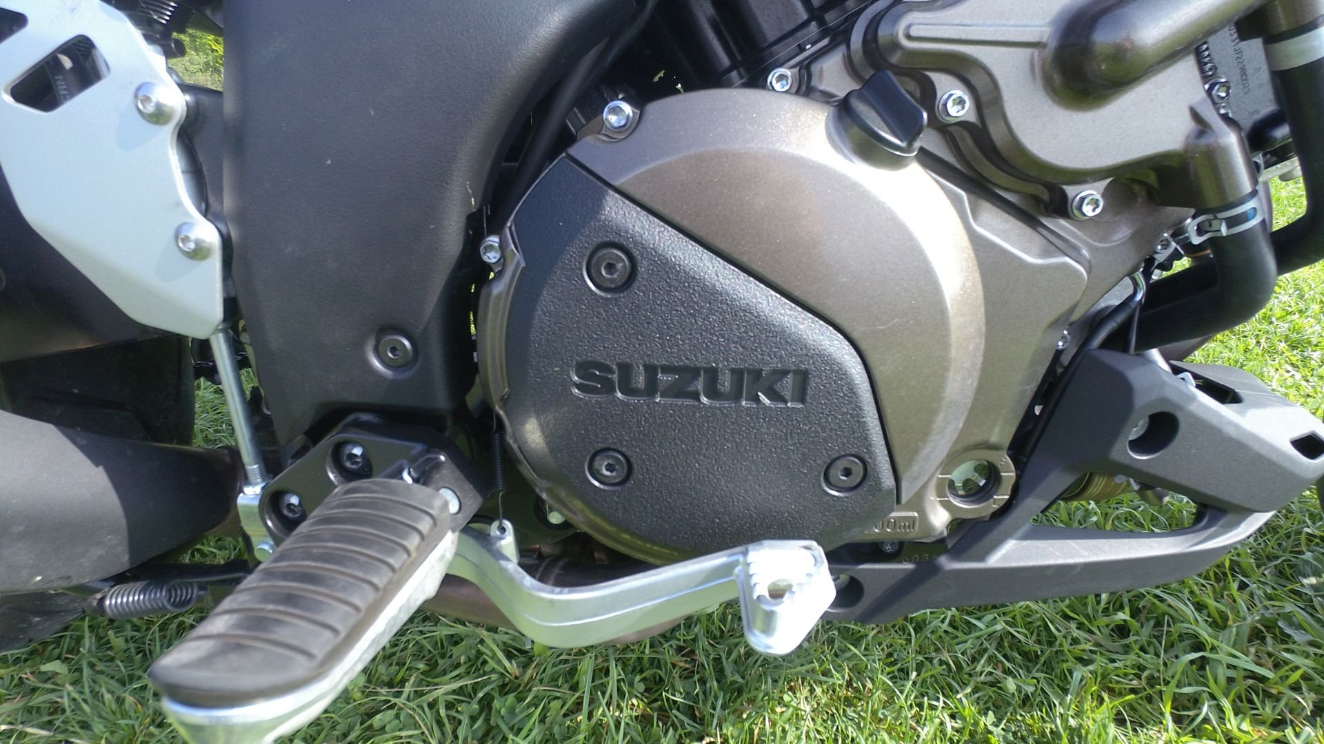 Suzuki V-strom 1050 (2023) 08.JPG