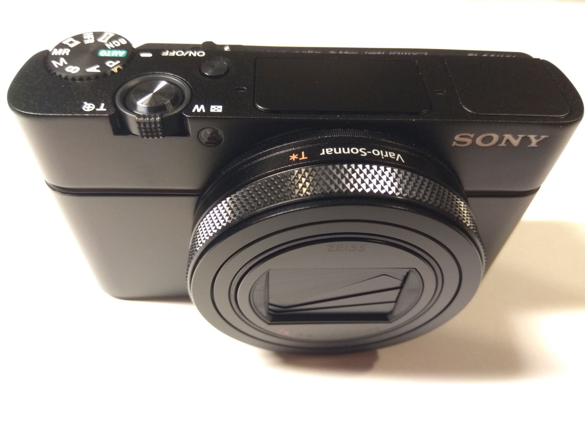 Sony DSC-RX100 M7 (1).jpg