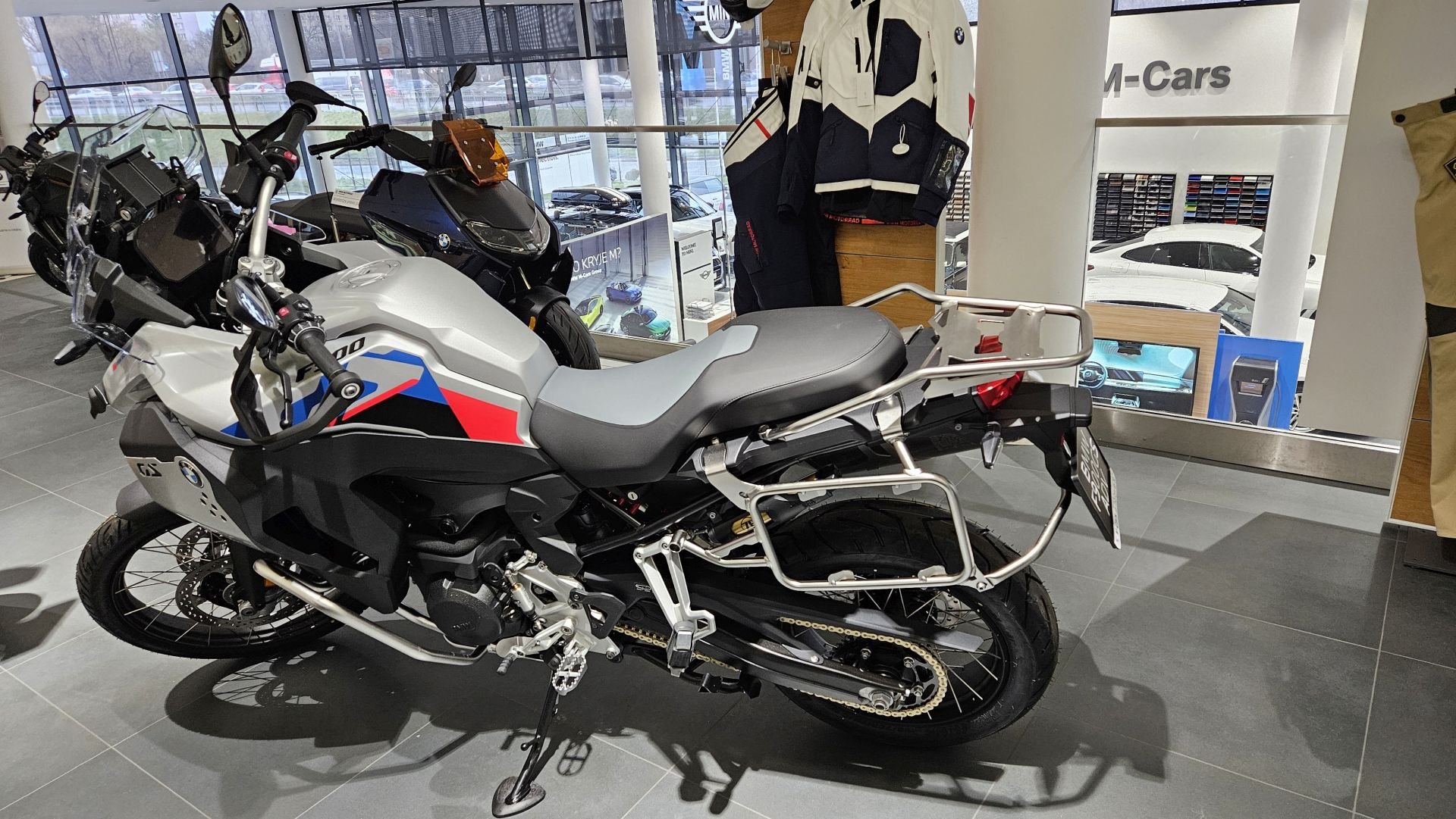 BMW F900 GS Adventure 2024 (2).jpg