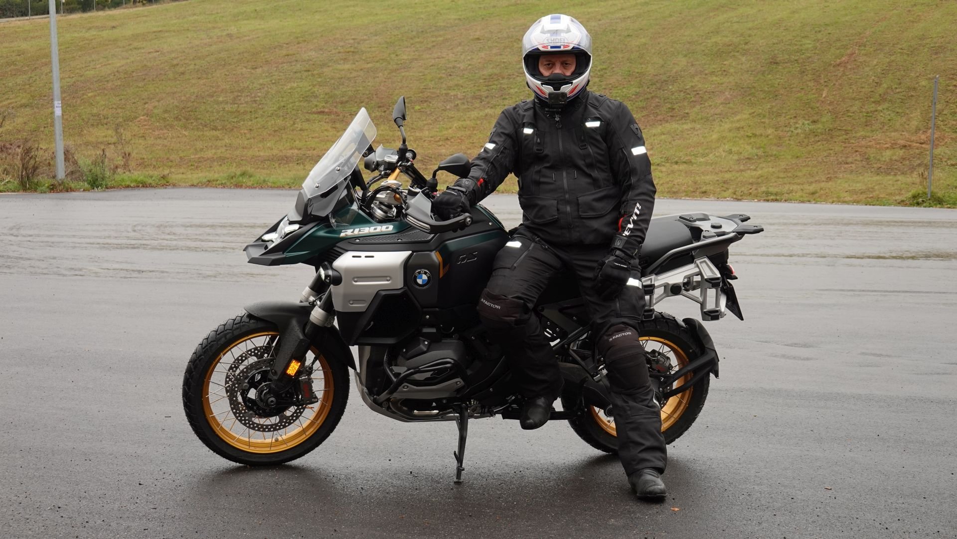 Iżu testuje BMW R1300 GS ADV (2).JPG