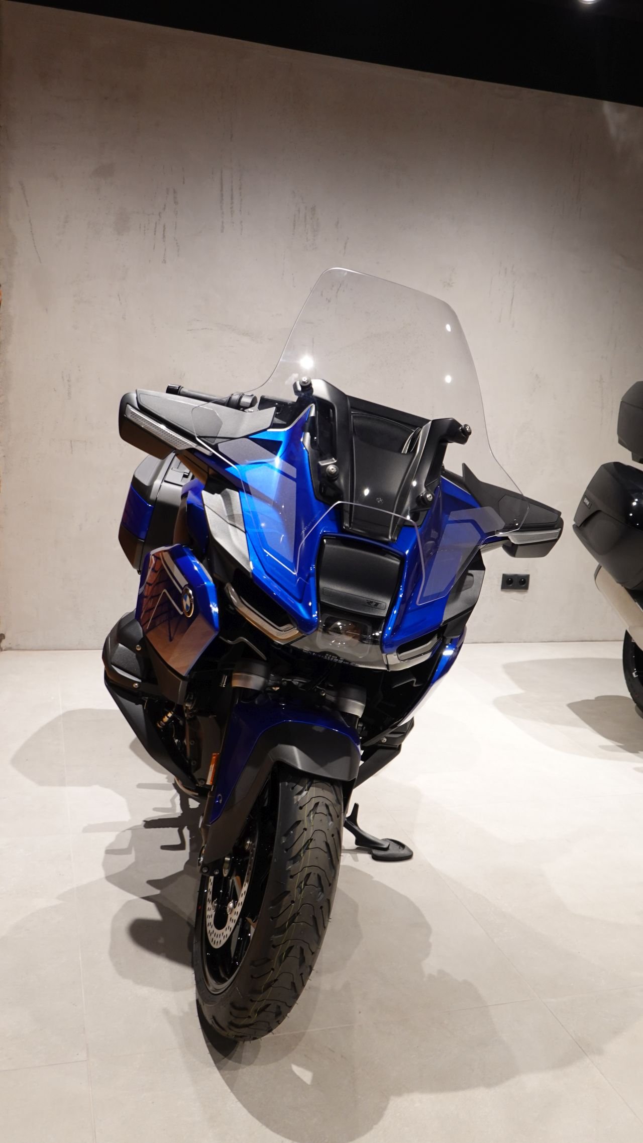 BMW R1300 RT (3).JPG