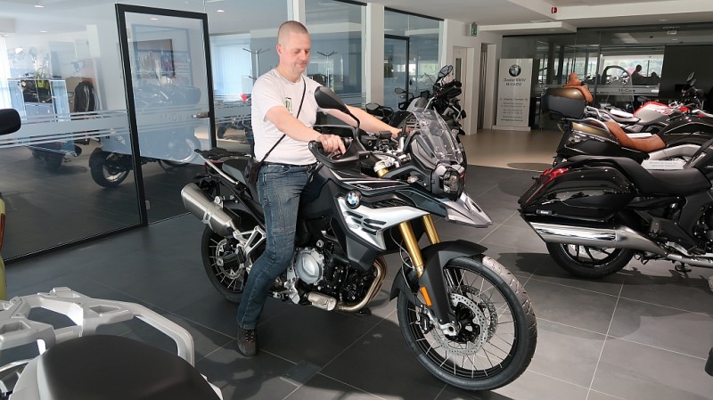 Iżu na BMW F850GS  ;).JPG