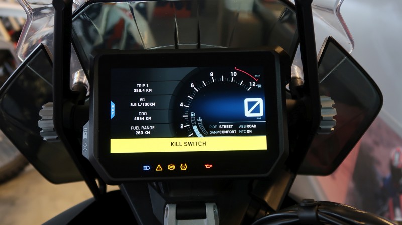 KTM 1290 Super Adventure S (10).JPG