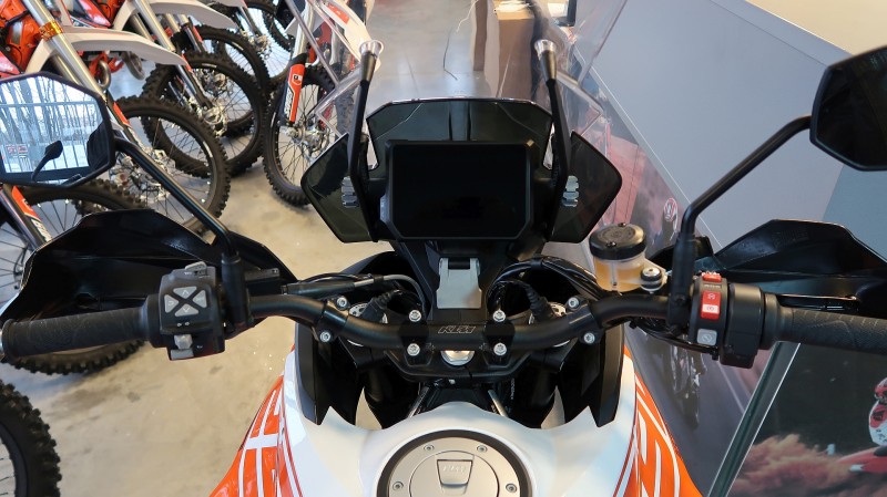 KTM 1290 Super Adventure S (9).JPG