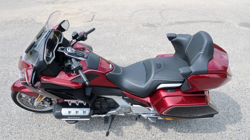 Honda Gold Wing Tour DCT & Airbag 2019 (6).JPG