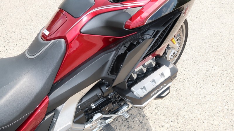 Honda Gold Wing Tour DCT & Airbag 2019 (21).JPG