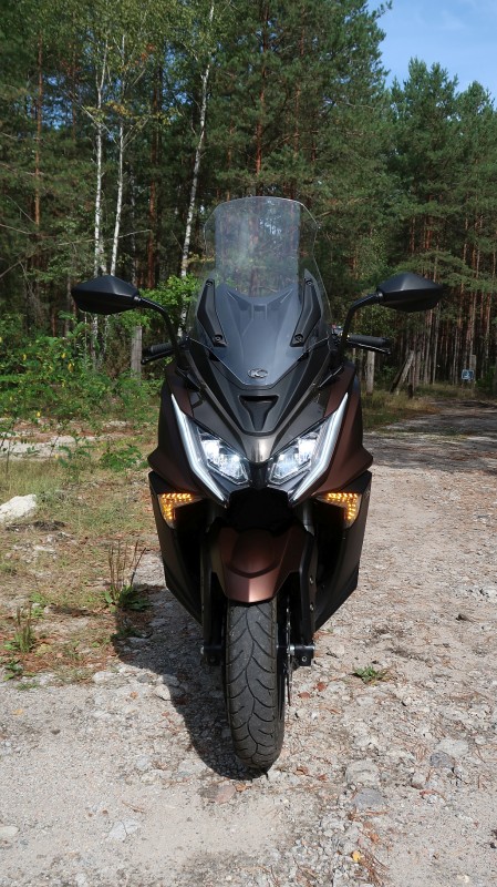 Kymco AK 550i (4).JPG